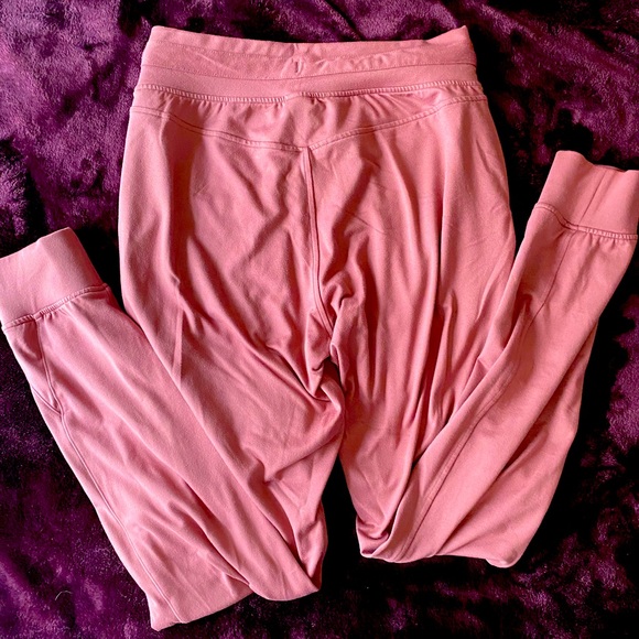 Balance Athletica Select Womens Joggers - Picture 5 of 5